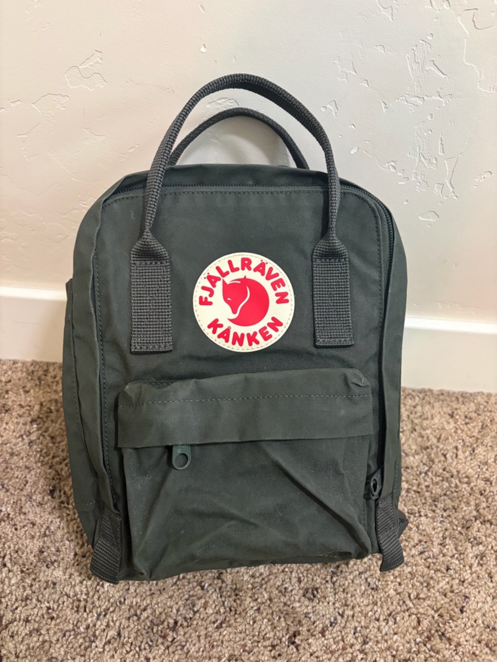 Fjallraven Kanken Mini Backpack - Forest Green